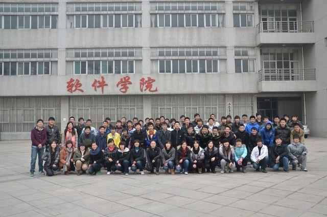 beat365中文官方网站学生会举办会徽设计大赛